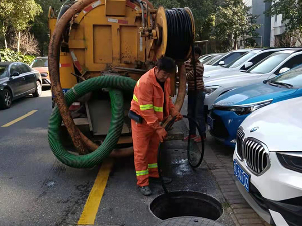 徐汇排污管道清淤